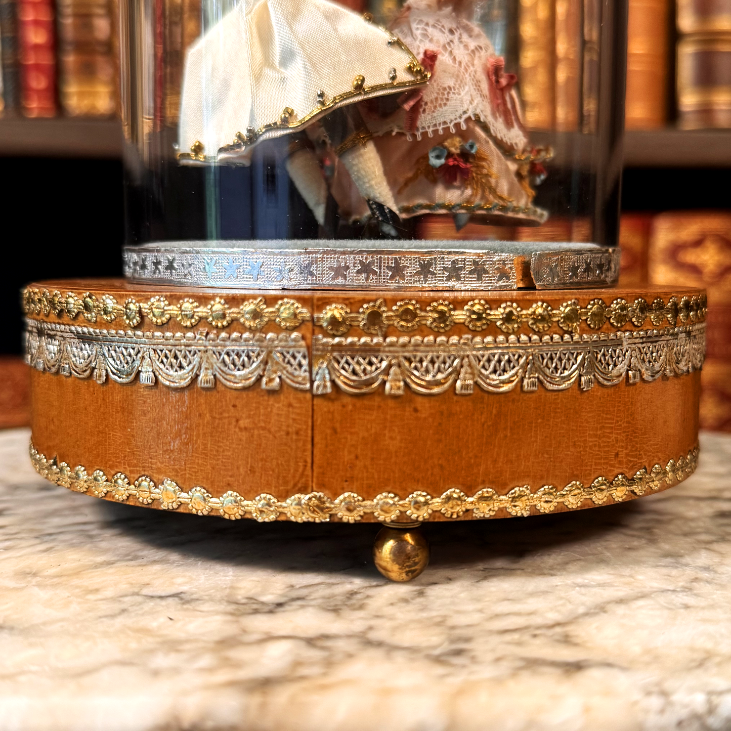 Vintage Reuge-Philippart Danseurs Music Box - Blue Velvet