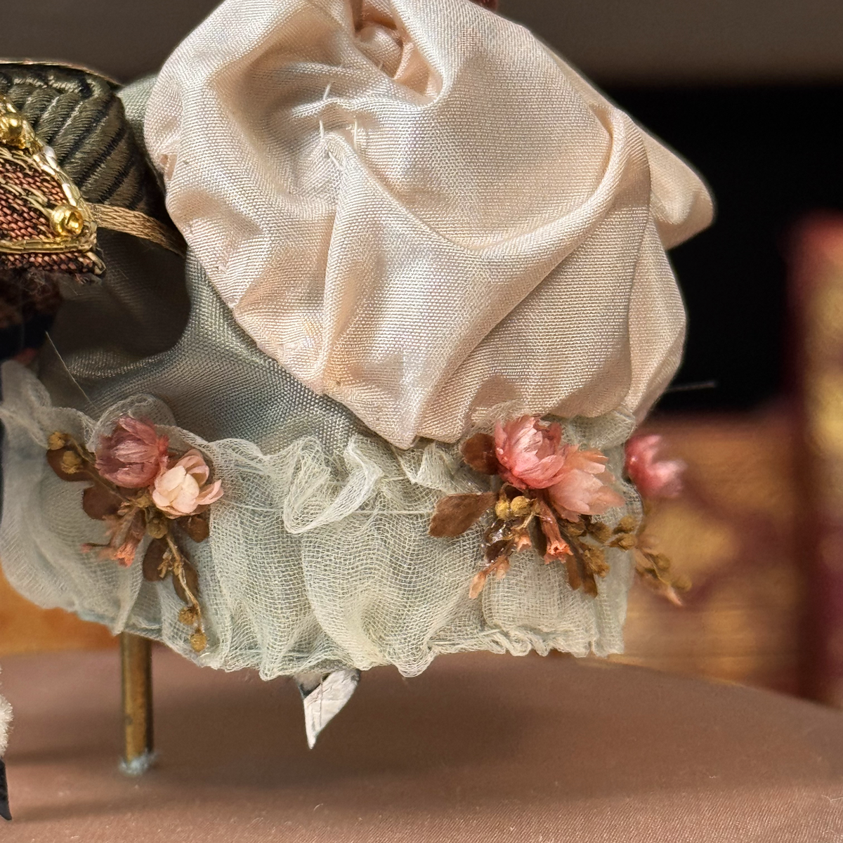 Vintage Reuge-Philippart Danseurs Music Box - Pink Satin