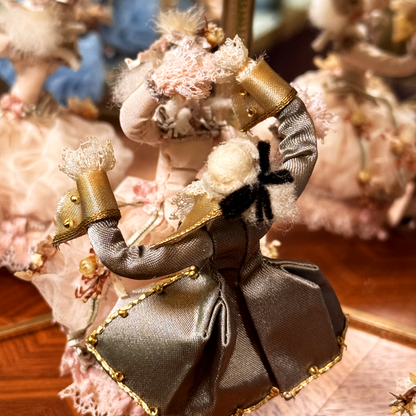 Rare Reuge-Philippart "Miroir Magique" (Magic Mirror) Ballroom Diorama