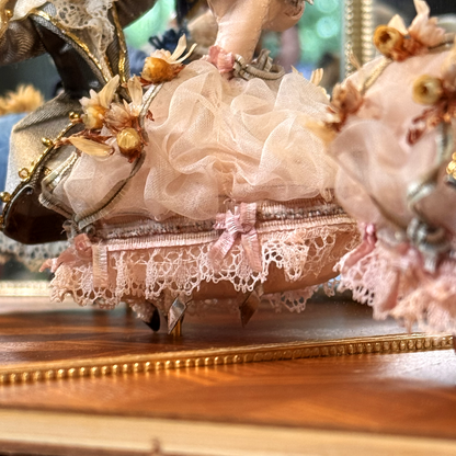 Rare Reuge-Philippart "Miroir Magique" (Magic Mirror) Ballroom Diorama